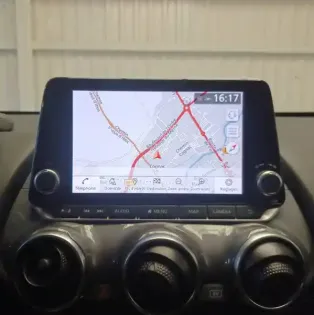 Photo 37 Nissan Juke  Hybrid 143