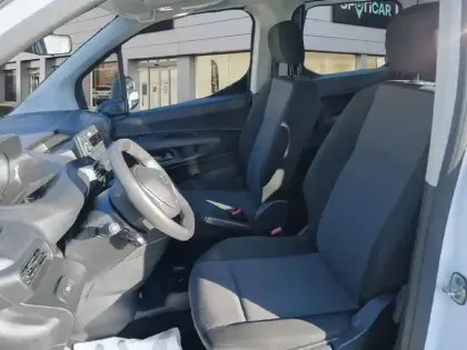 Photo 8 Peugeot Rifter  Standard BlueHDi 100 S&S BVM6 5pl Active Pack