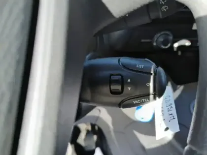 Photo 17 Peugeot Rifter  Standard BlueHDi 100 S&S BVM6 5pl Active Pack