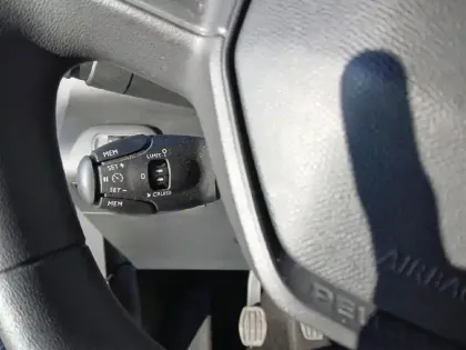 Photo 16 Peugeot Rifter  Standard BlueHDi 100 S&S BVM6 5pl Active Pack