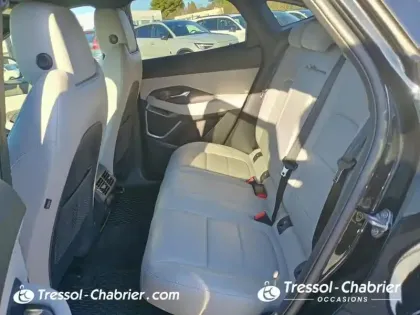 Photo 22 Jaguar E-Pace  2.0 P - 300 ch AWD BVA R-Dynamic SE