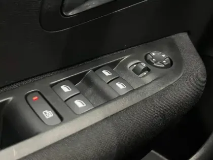 Photo 9 Peugeot 208  1.2 100ch S&S Active