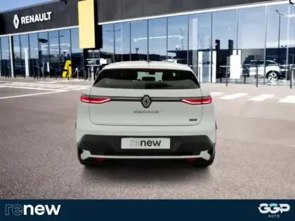 Photo 8 Renault Megane  E-Tech Electric EV60 220ch Equilibre super charge -B