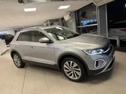Photo 7 Volkswagen T-roc  1.5 TSI EVO 150ch Style Exclusive DSG7