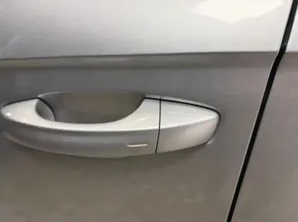 Photo 13 Volkswagen T-roc  1.5 TSI EVO 150ch Style Exclusive DSG7