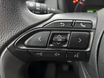 Photo 12 Toyota Aygo  X 1.0 VVT-i 72ch Active Business MY23