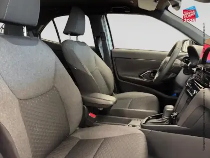 Photo 19 Toyota Yaris  Cross 116h Design MY25