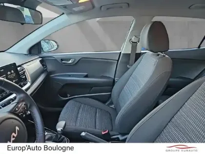 Photo 10 Kia Stonic  1.0 T-GDi 100ch Active DCT7