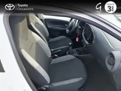 Photo 5 Toyota Aygo  X 1.0 VVT-i 72ch Dynamic