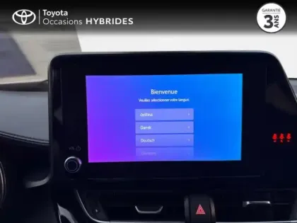 Photo 14 Toyota C-HR  1.8 Hybride 122ch Design E-CVT