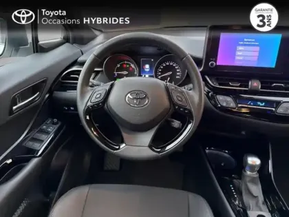 Photo 8 Toyota C-HR  1.8 Hybride 122ch Design E-CVT