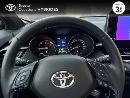 Photo 12 Toyota C-HR  1.8 Hybride 122ch Design E-CVT