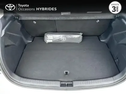 Photo 9 Toyota Yaris  116h Design 5p Pack Confort
