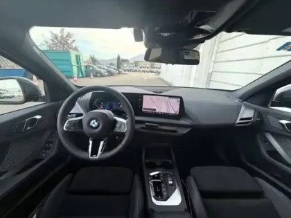 Photo 7 BMW Serie 1 Gén. IV (F70) Ph1 M Sport 5