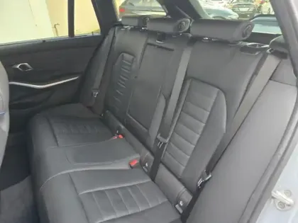 Photo 6 BMW Serie 3 Série 3 Touring 330eA 292ch M Sport