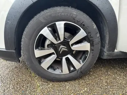 Photo 10 Citroën C3  1.2 PureTech 110ch S&S Shine EAT6