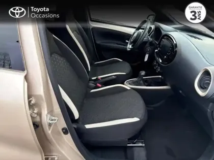 Photo 5 Toyota Aygo  X 1.0 VVT-i 72ch Design S-CVT MY23