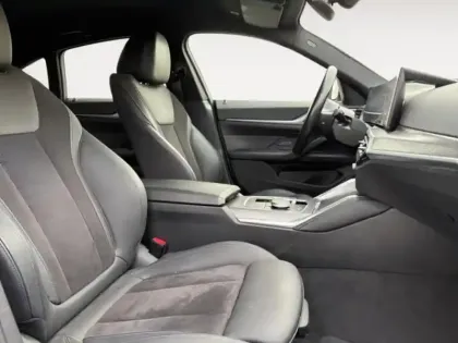 Photo 14 BMW I4  eDrive35 286ch M Sport