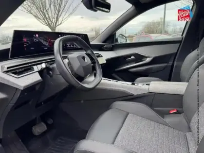 Photo 14 Peugeot 3008  1.2 Hybrid 145ch Allure e-DCS6