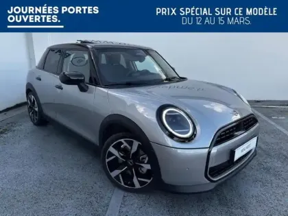 Photo 19 Mini Cooper Gén. IV (F65) Ph1 Classic 5