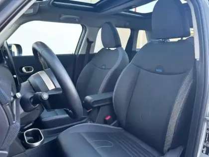 Photo 6 Mini Cooper  5 Portes C 156ch Classic DKG7