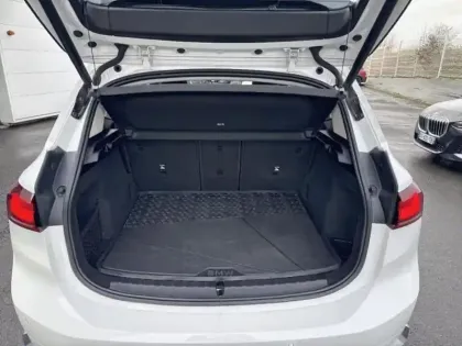 Photo 21 BMW Serie 2 Gén. II (U06) Ph1 Luxury 5