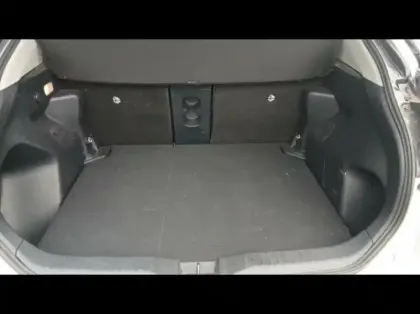 Photo 8 Toyota Yaris  Cross 130h Collection 2WD MC24