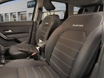 Photo 8 Dacia Duster  1.3 TCe 130ch FAP  Journey 4x2