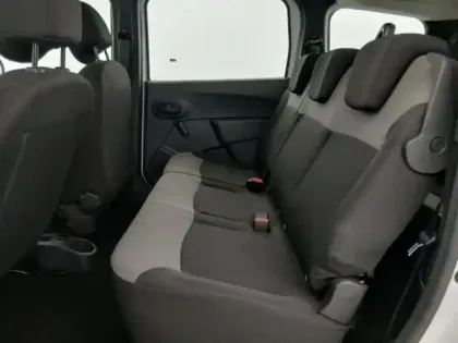 Photo 14 Dacia Lodgy  1.3 TCe 100ch FAP Essentiel 7 places E6D-Full