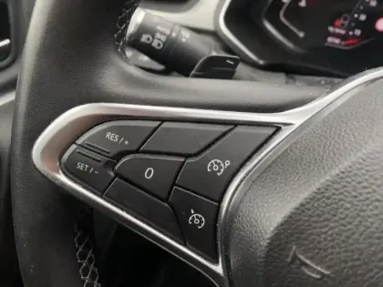 Photo 13 Renault Captur  1.5 Blue dCi 115ch Intens EDC