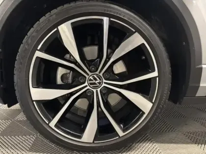 Photo 10 Volkswagen T-roc  1.5 TSI EVO 150ch R-Line DSG7