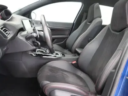 Photo 8 Peugeot 308  2.0 BlueHDi 180ch S&S GT EAT8