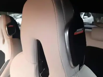 Photo 8 Nissan Juke  1.6 Hybrid 143ch N-Design 2023.5