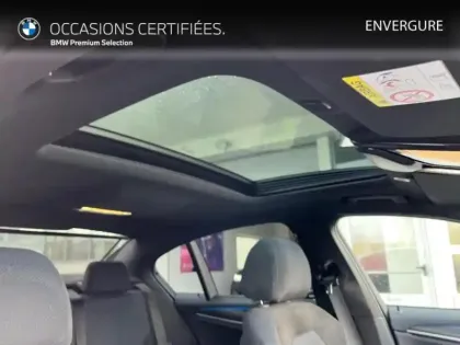 Photo 25 BMW Serie 5 Série 5 520eA 204ch M Sport Steptronic