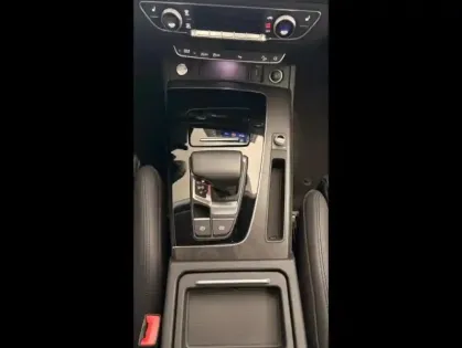 Photo 8 Audi Q5  Sportback 35 TDI Mild Hybrid 163ch Avus S tronic 7