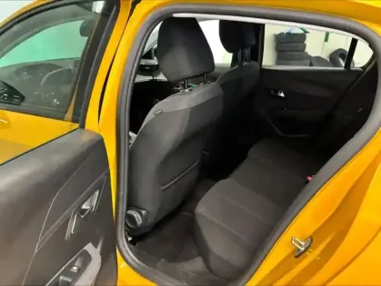 Photo 10 Peugeot 208  1.2 PureTech 75ch S&S Style