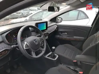 Photo 14 Dacia Sandero  1.0 TCe 90ch Stepway Confort -22