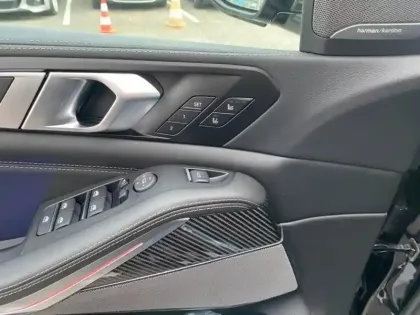 Photo 10 BMW X5  xDrive50e 489ch M Sport