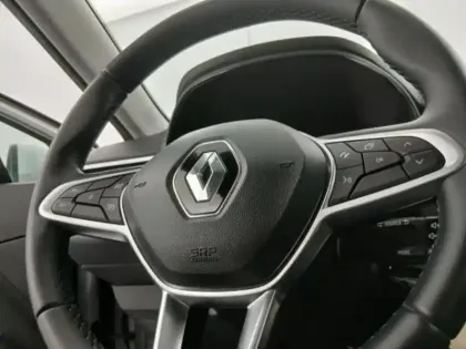 Photo 13 Renault Clio  1.6 E-Tech 140ch Business -21