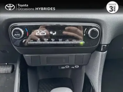 Photo 10 Toyota Yaris  116h Design 5p MY25