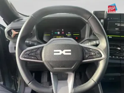 Photo 11 Dacia Duster  1.6 hybrid 140ch Extreme