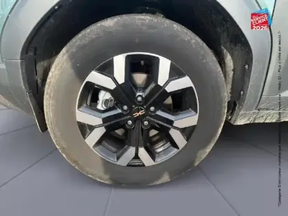 Photo 9 Dacia Duster  1.6 hybrid 140ch Extreme