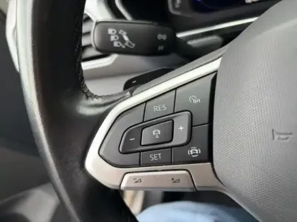 Photo 9 Volkswagen T-cross  1.0 TSI 110ch Active DSG7