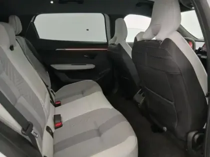 Photo 14 Renault Scenic  E-Tech Electric 220ch Techno option Iconic grande autonomie -25