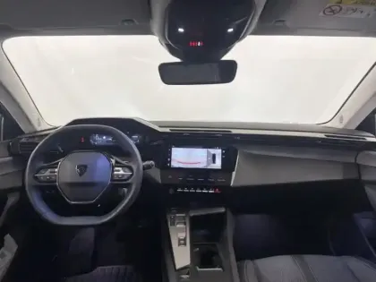 Photo 9 Peugeot 308  PHEV 180ch Allure e-EAT8