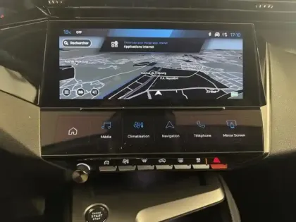 Photo 12 Peugeot 308  PHEV 180ch Allure e-EAT8