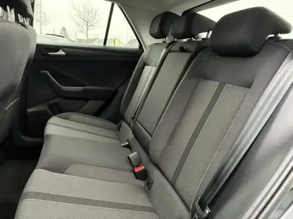 Photo 5 Volkswagen T-roc  1.0 TSI 110ch Life