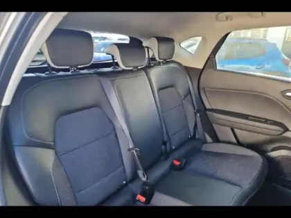 Photo 10 Renault Captur  1.6 E-Tech hybride rechargeable 160ch Intens -21