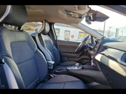 Photo 9 Renault Captur  1.6 E-Tech hybride rechargeable 160ch Intens -21