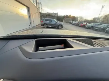 Photo 13 BMW X3  xDrive30e 299ch M Sport